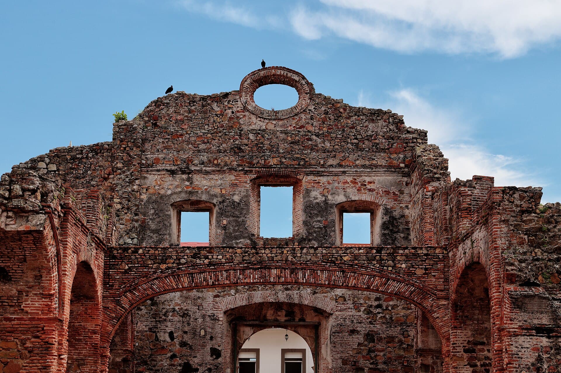 Arco Chato (Santo Domingo ruins)
